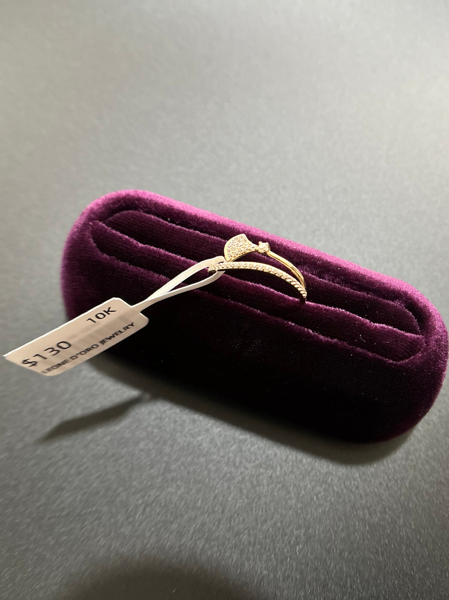 Woman’s Ring 10 K Gold