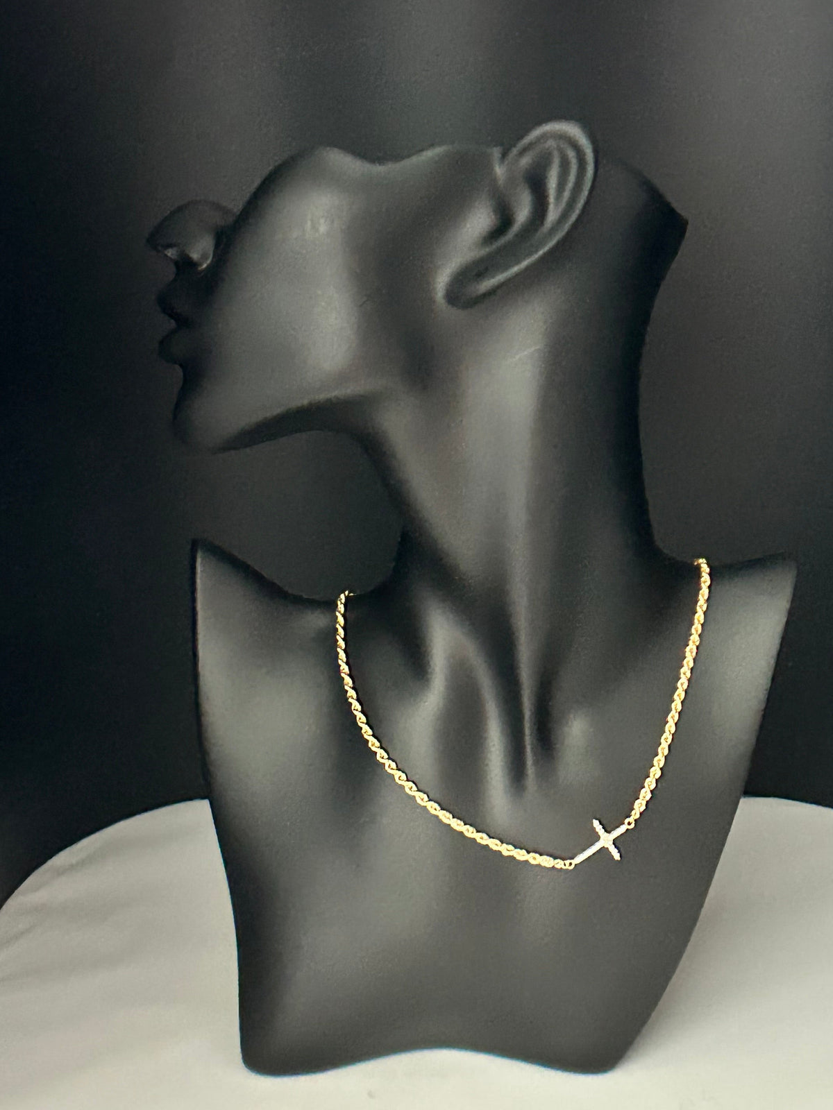 Necklace 10K Gold