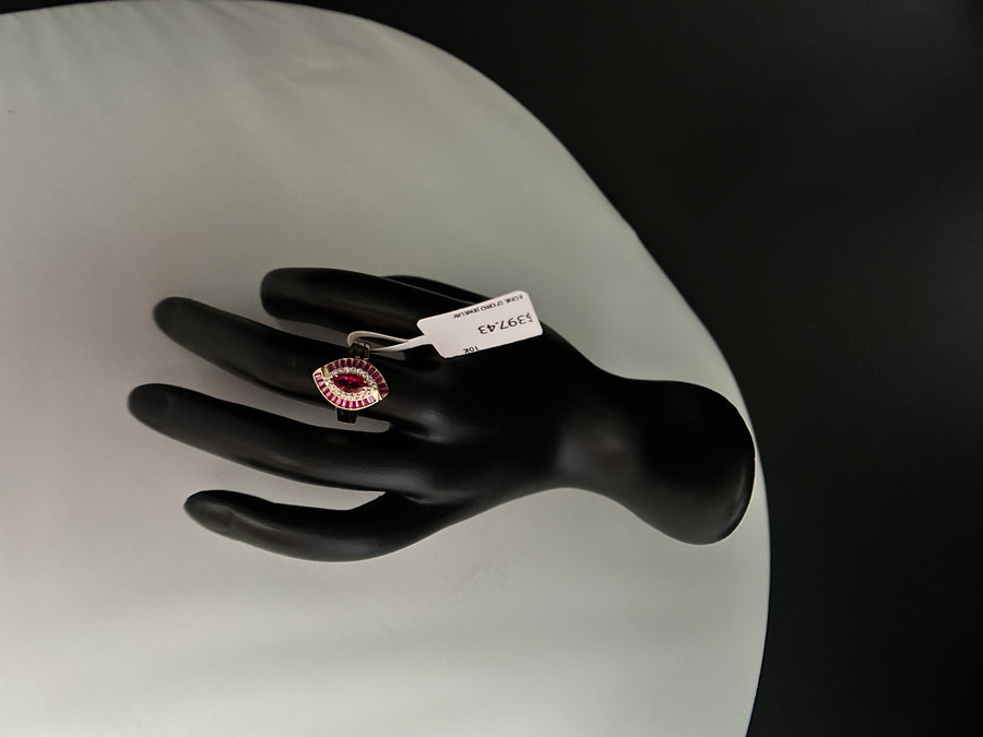 Woman’s Ring 10K Gold