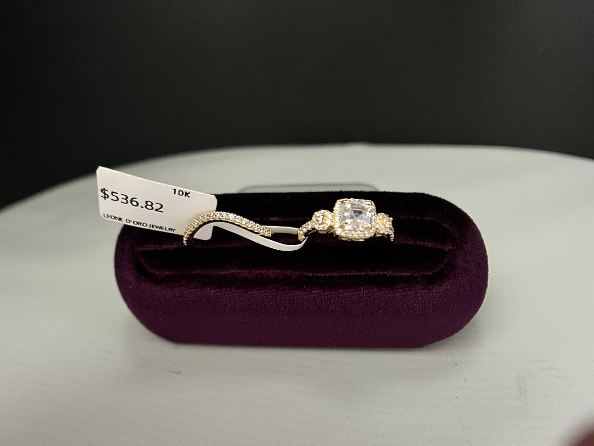 Woman’s Rings 10K Gold