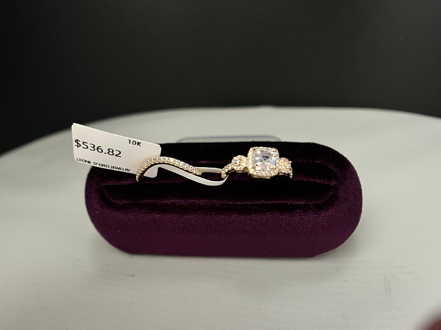 Woman’s Rings 10K Gold