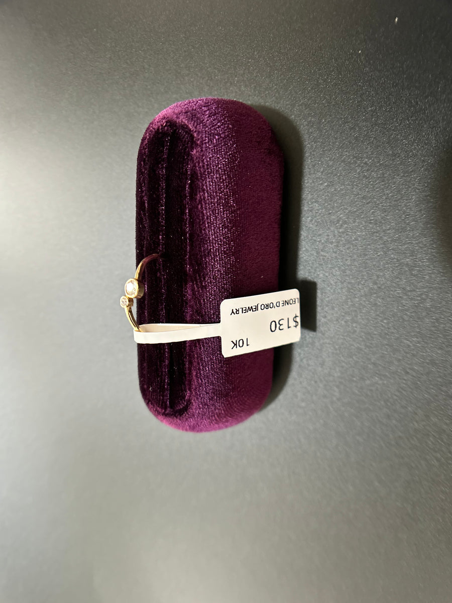 Woman’s Ring 10K Gold