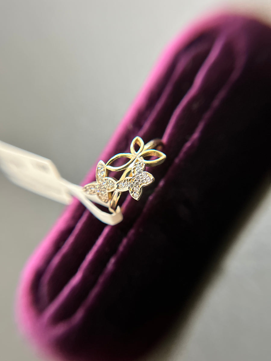 Woman’s 14K Gold Ring