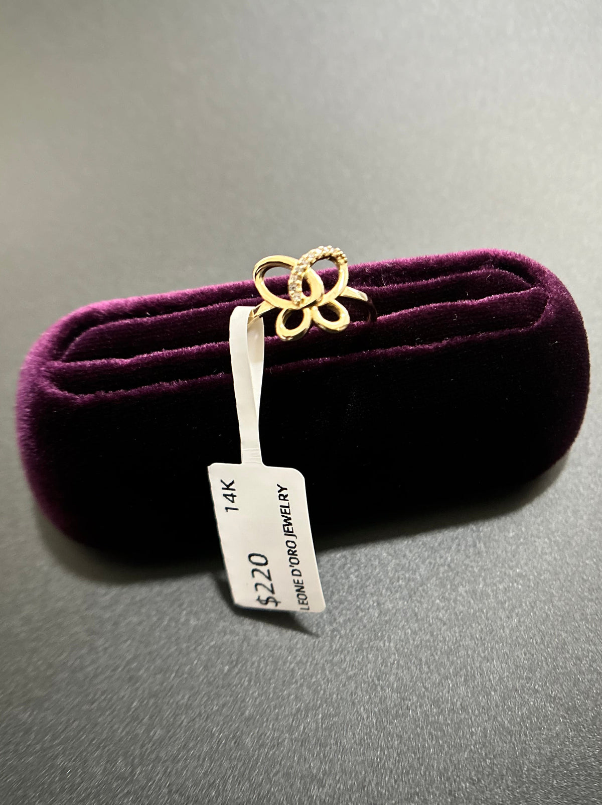 Woman’s Ring 14K Gold